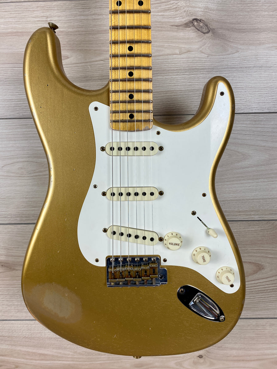Stratocaster ゴールドラメ 6F6847E0-247D-4D43-ABDC-