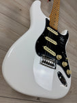 Fender Player II Stratocaster Electric Guitar Maple Fingerboard, Polar White