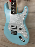 Fender Limited Edition Tom DeLonge Stratocaster Rosewood Fingerboard, Daphne Blue