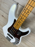Fender American Ultra Precision Bass Maple Fingerboard, Arctic Pearl