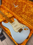 Fender Custom Shop 62 Journeyman Limited Edition Stratocaster Relic Aged Sonic Blue with Gold Hardware