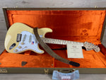 Fender Artist Series Yngwie Malmsteen Stratocaster Electric Guitar Vintage White Maple