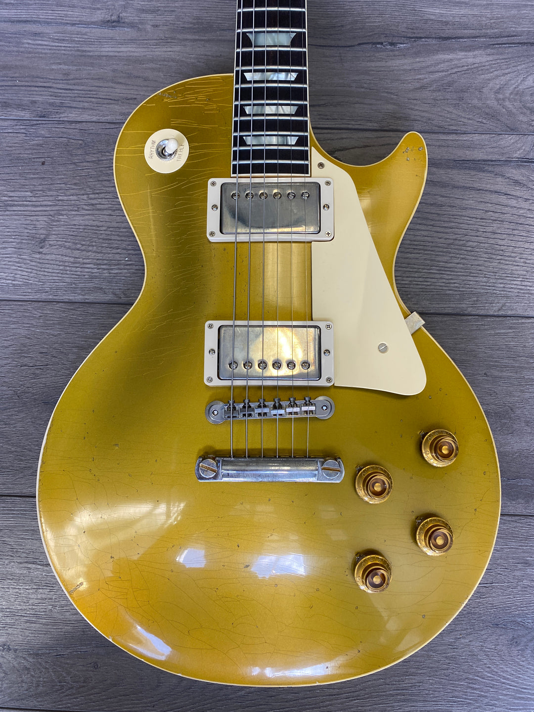 Guitars – Tagged 