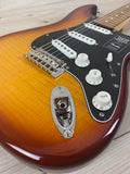 Fender Player Stratocaster Plus Top - Tobacco Sunburst with Pau Ferro Fingerboard